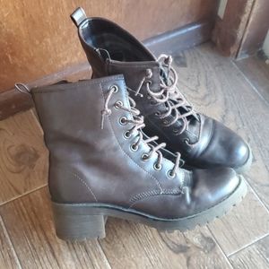 Brown boots
